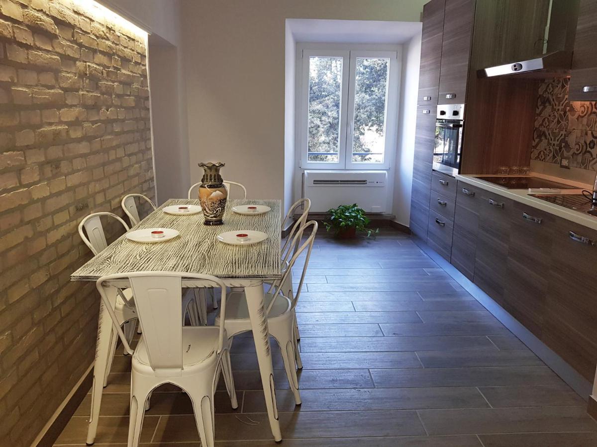 Giulya Guesthouse Rom Exteriör bild